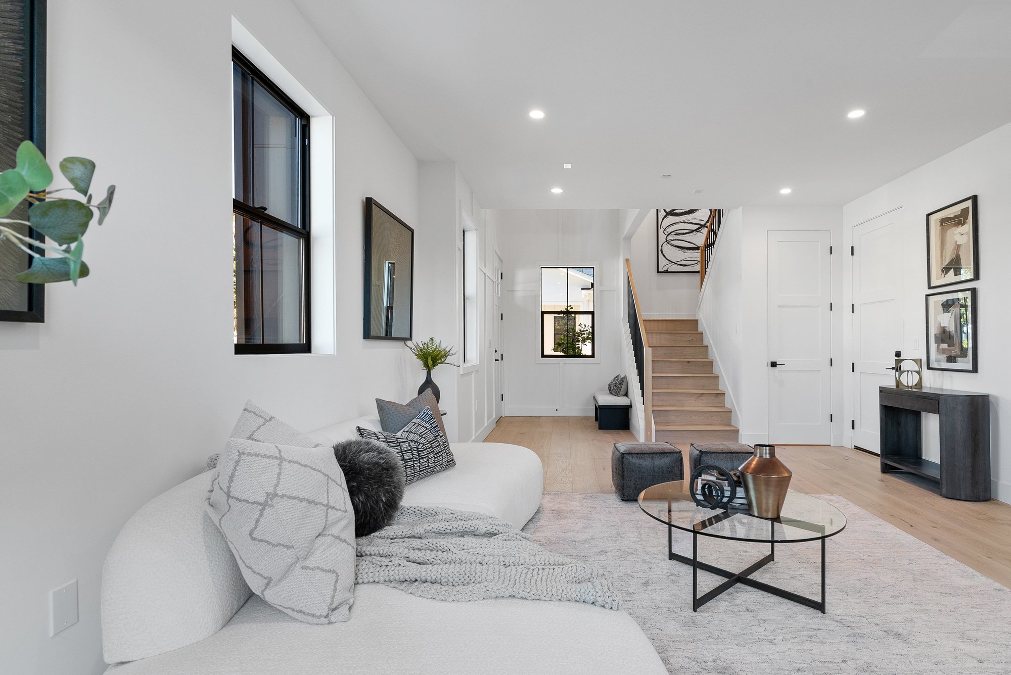 44 Sunnyside Avenue