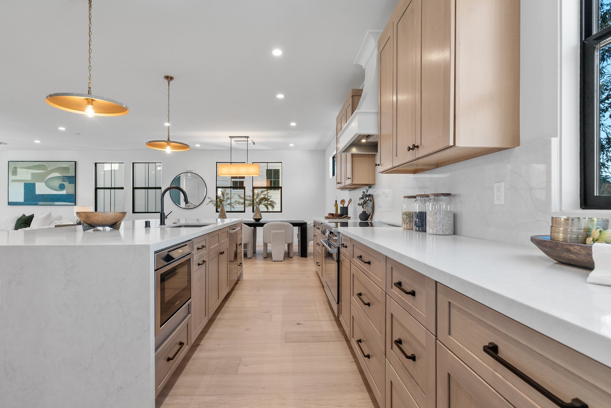 44 Sunnyside Avenue