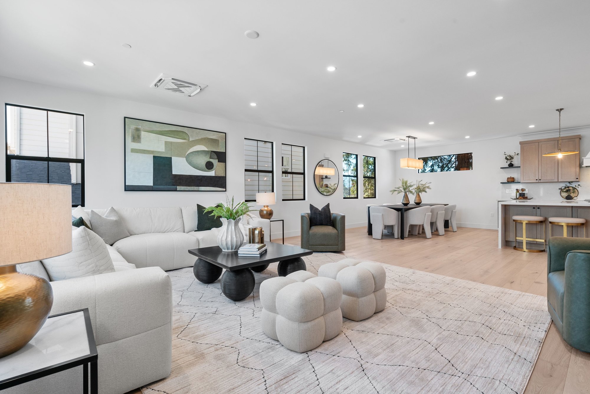 44 Sunnyside Avenue