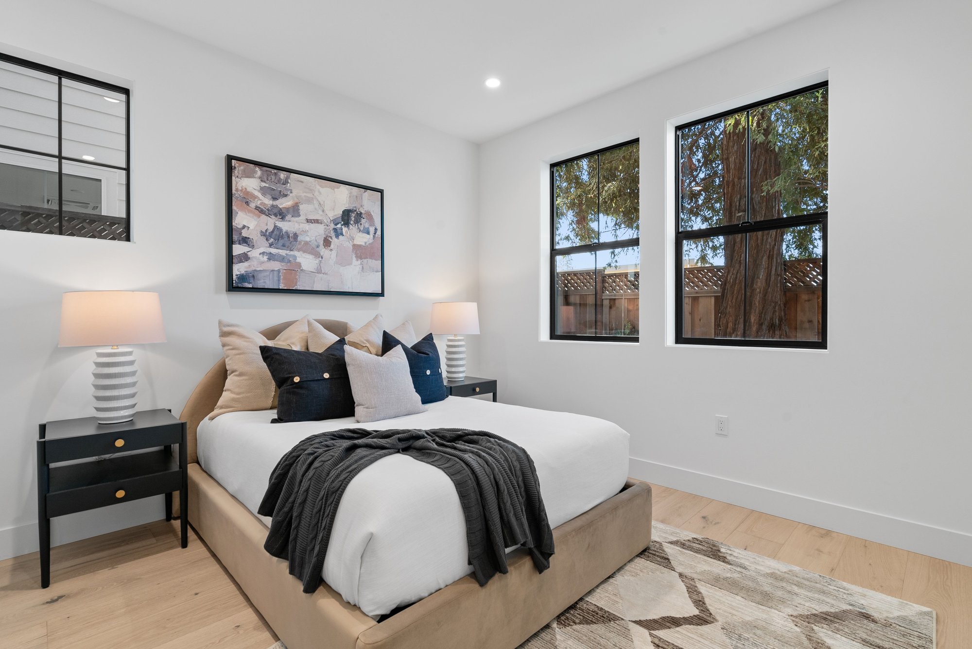 44 Sunnyside Avenue