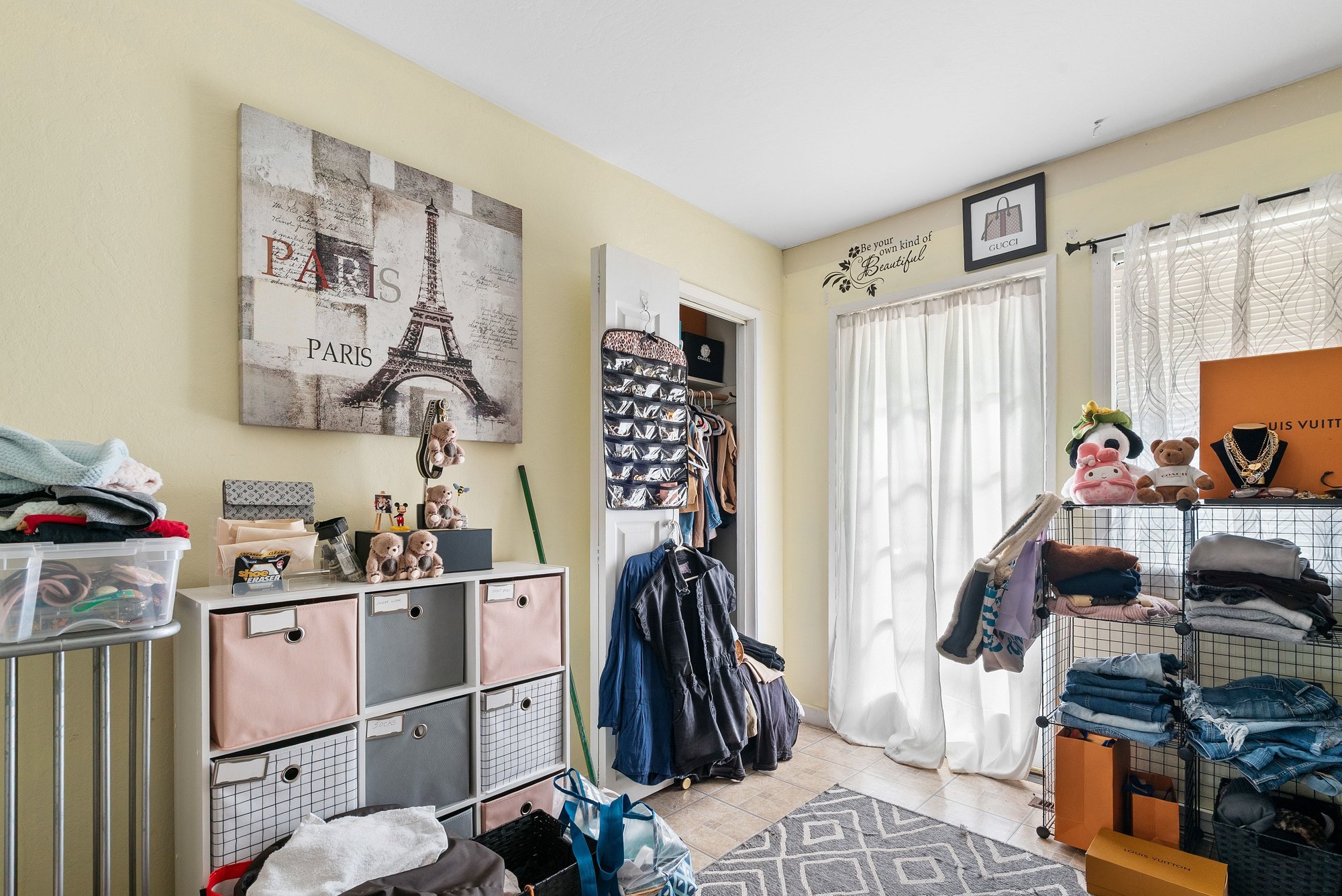 029_dsc01268_172 1708 Hallmark Lane