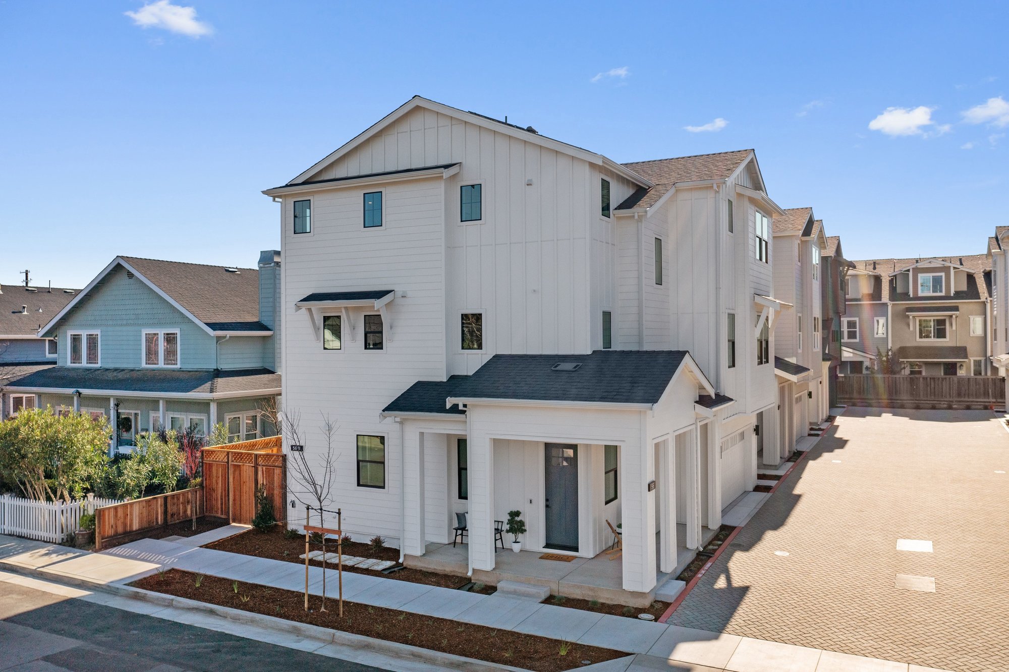 004_dji_0496_1_829 56 Sunnyside Avenue